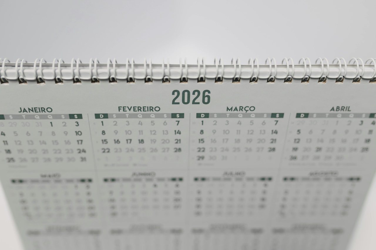 2026 行事曆總整理：國定假日、9 大連假＋最強請假攻略一次看！